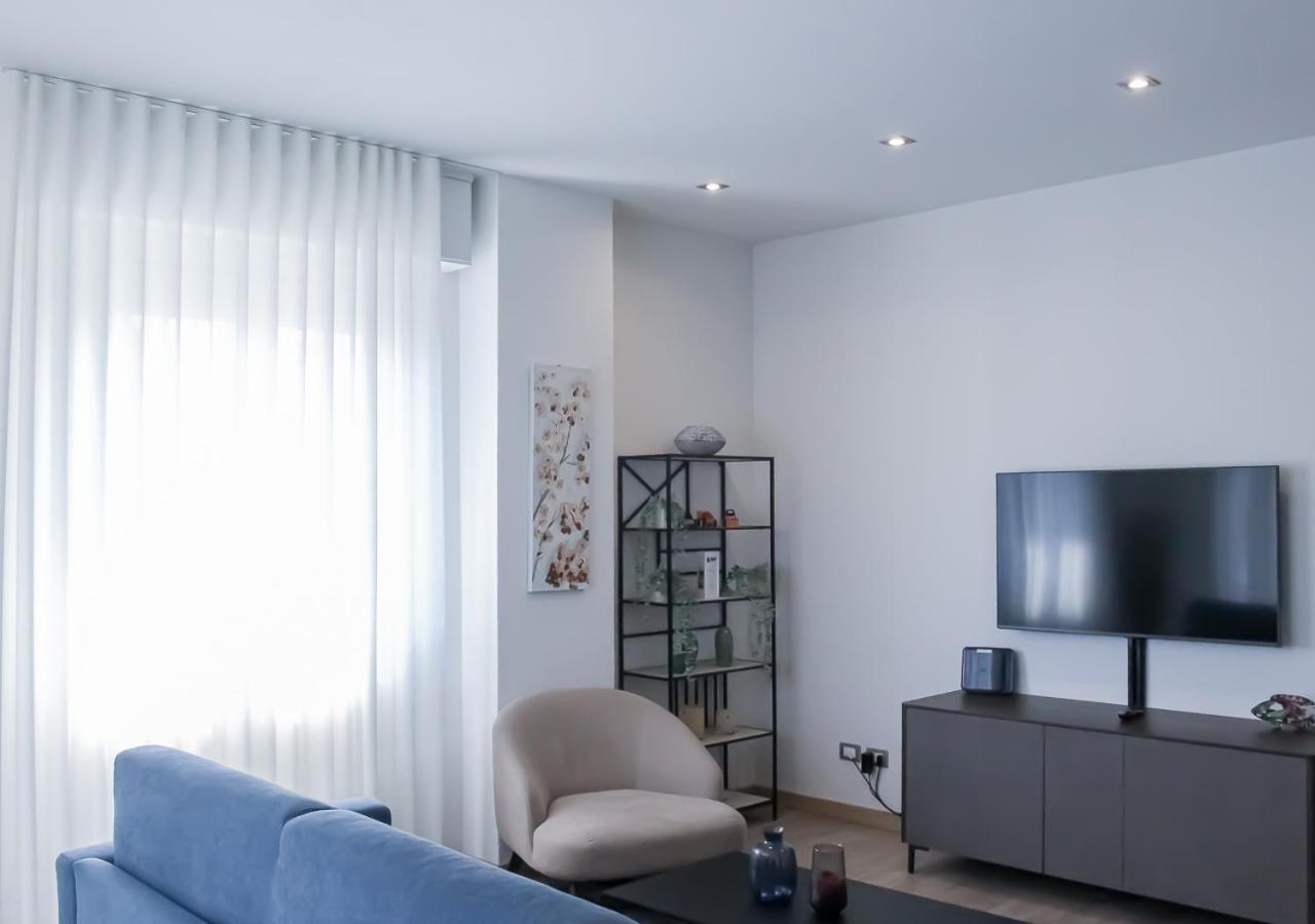 Bmp Apartment Atmosphere 2 Centrale, Vista Mare, Parcheggio Ричоне Екстериор снимка