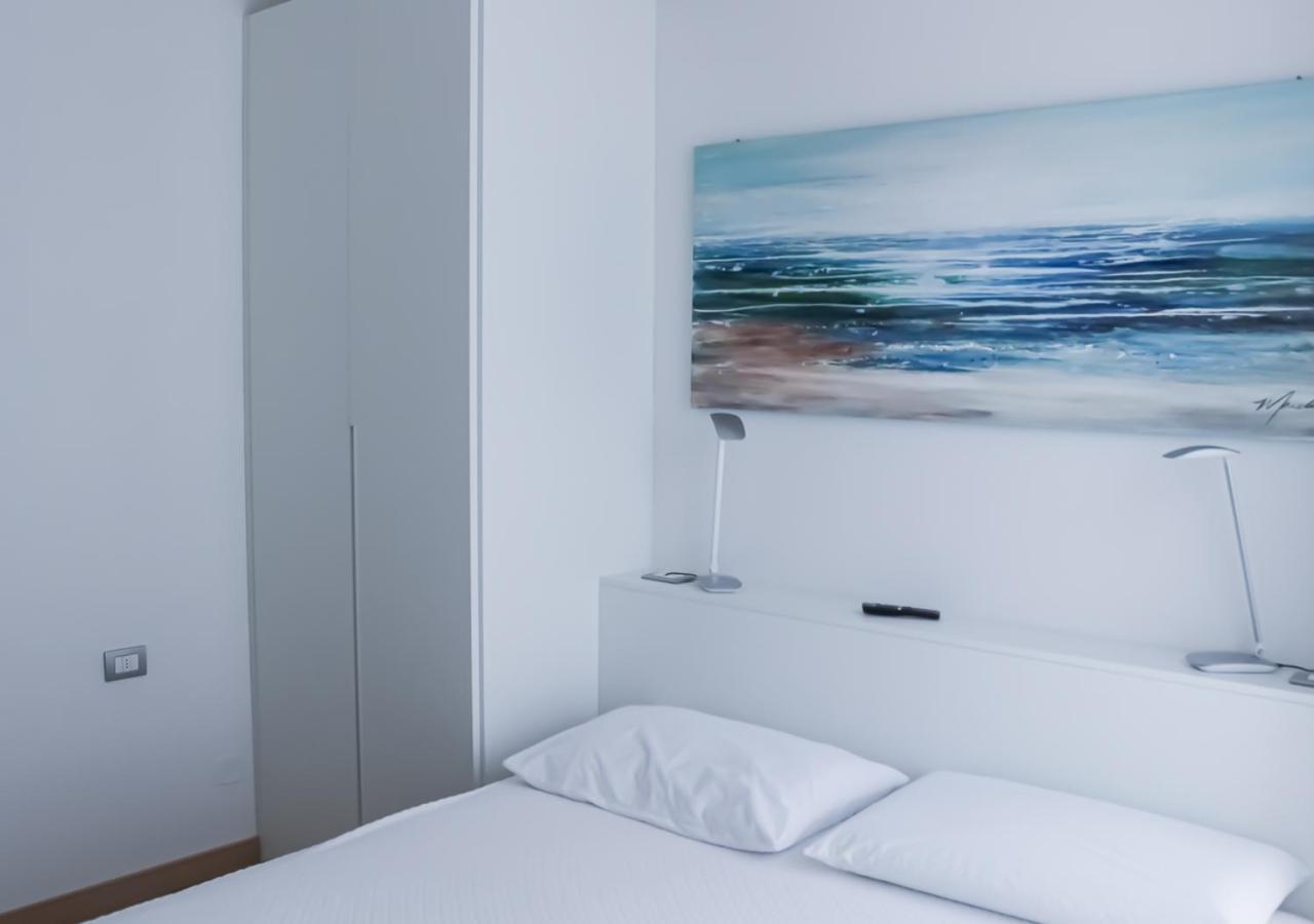 Bmp Apartment Atmosphere 2 Centrale, Vista Mare, Parcheggio Ричоне Екстериор снимка