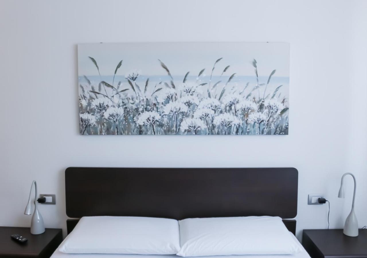 Bmp Apartment Atmosphere 2 Centrale, Vista Mare, Parcheggio Ричоне Екстериор снимка