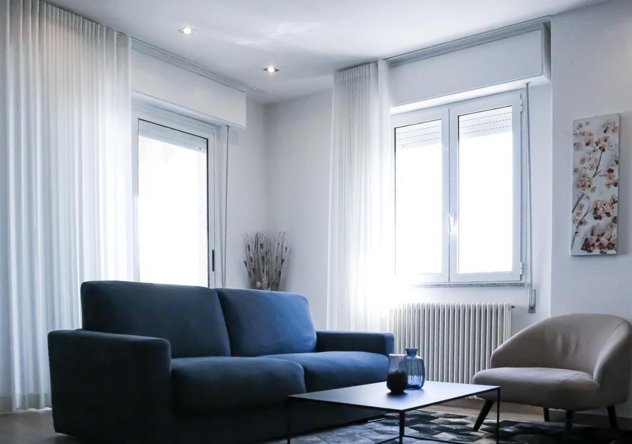 Bmp Apartment Atmosphere 2 Centrale, Vista Mare, Parcheggio Ричоне Екстериор снимка