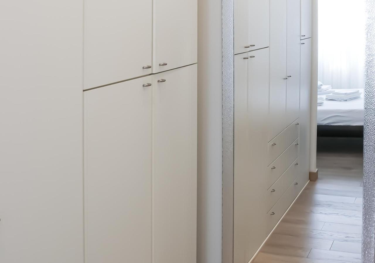 Bmp Apartment Atmosphere 2 Centrale, Vista Mare, Parcheggio Ричоне Екстериор снимка
